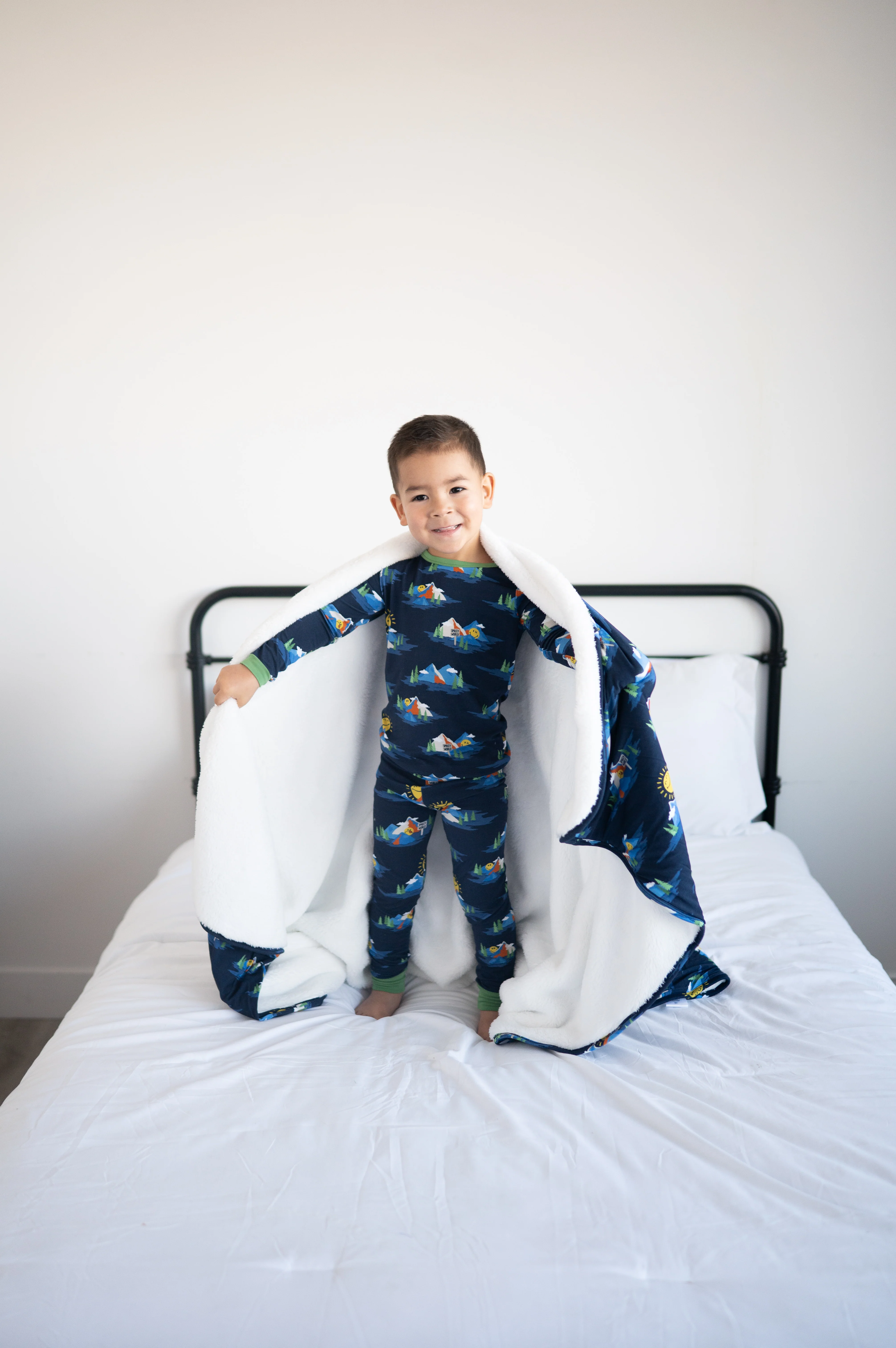 Classic Fit PJ Set - Mount SmileyWorld® - Luxe Bamboo - Image 6