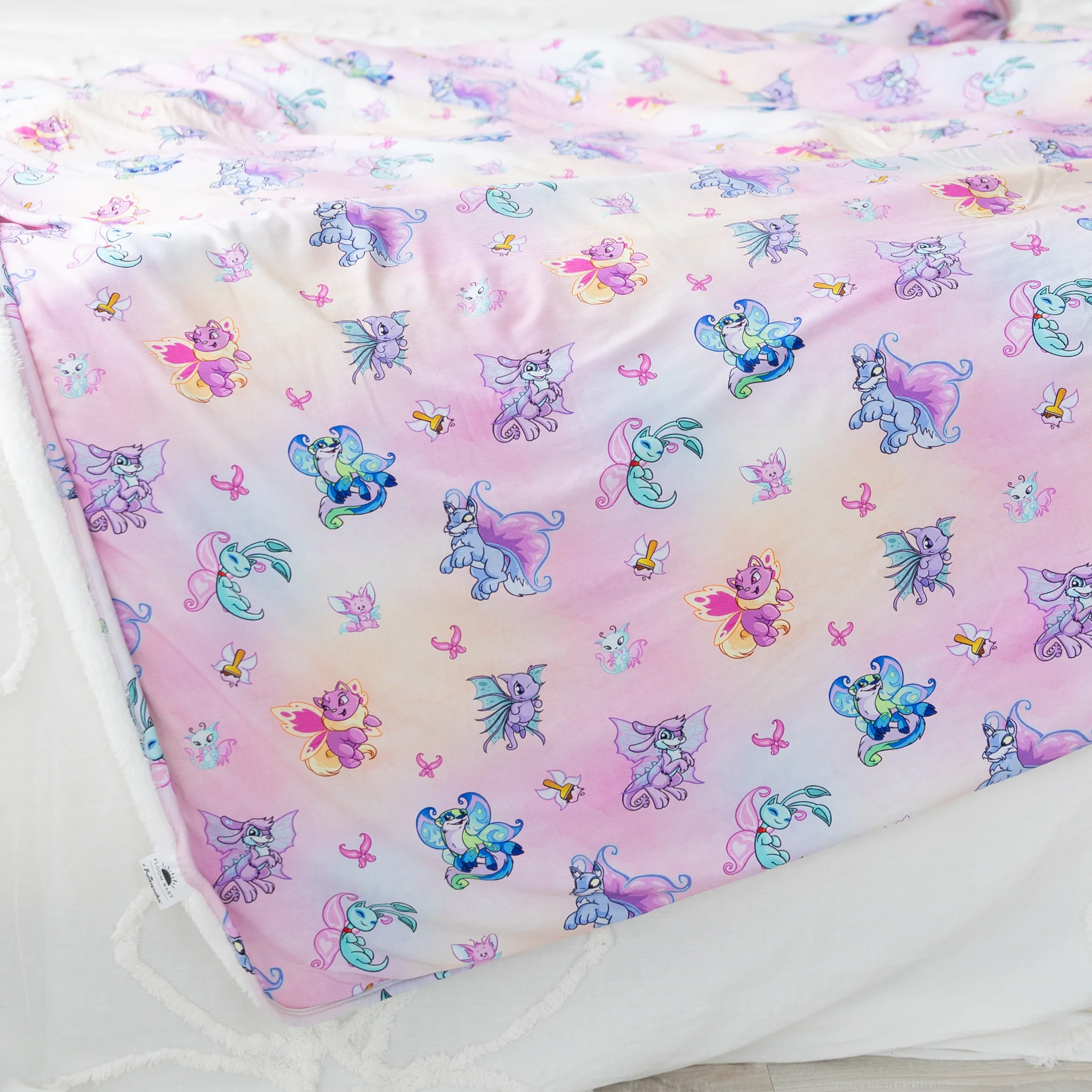 PREORDER - SHIPS SEPTEMBER - Couch Luxe Plushy - Neopets® Faerie - Tencel™  Modal - Image 3