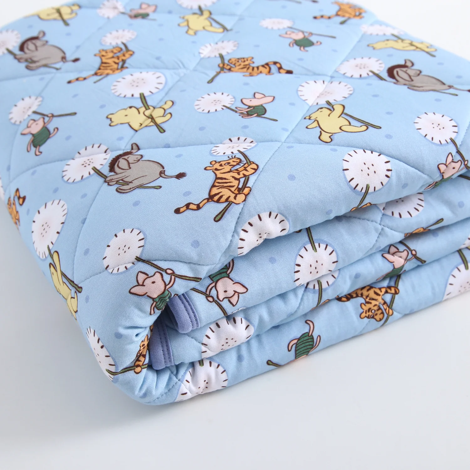 Couch Quilty - Fly Away - Luxe - Image 3