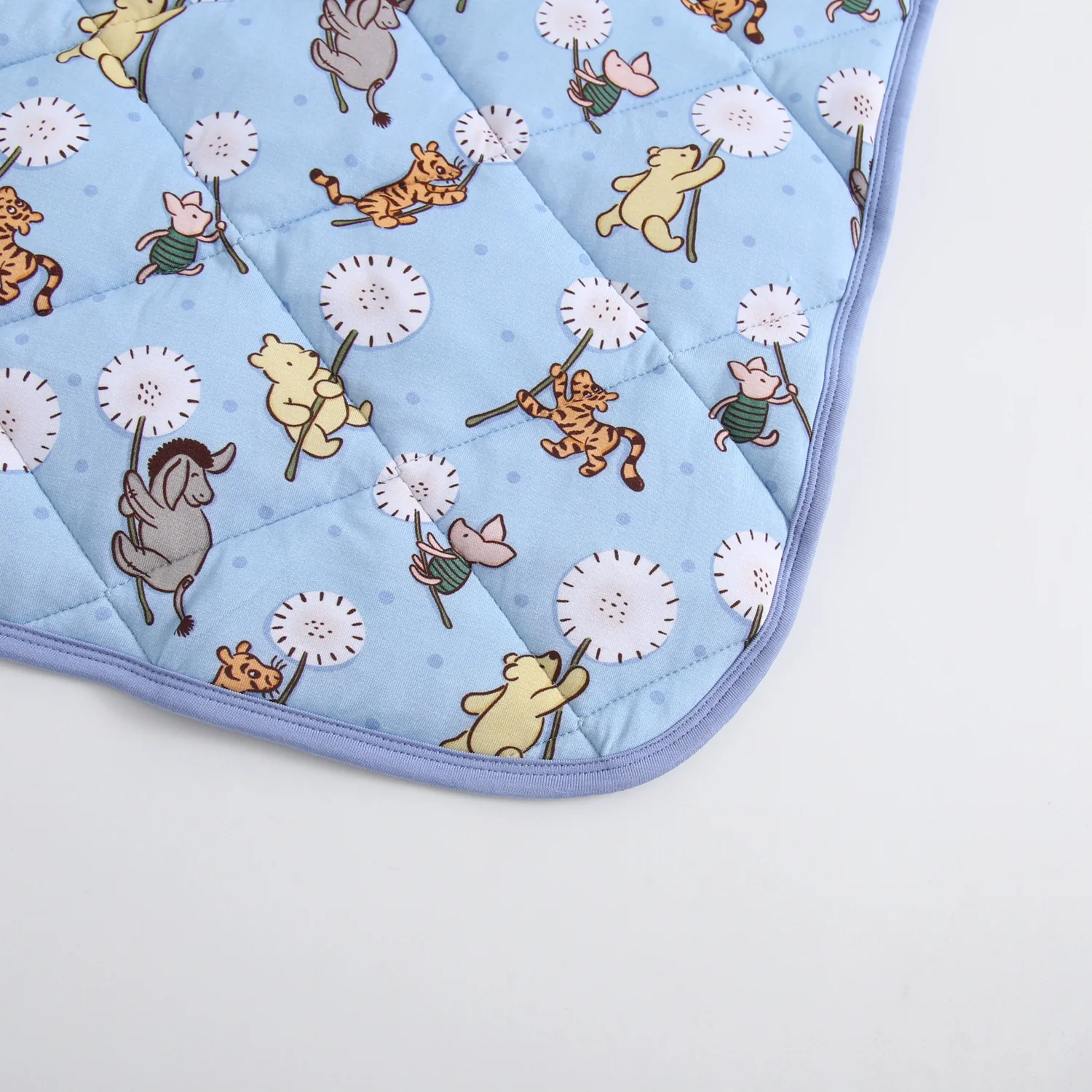 Couch Quilty - Fly Away - Luxe - Image 5