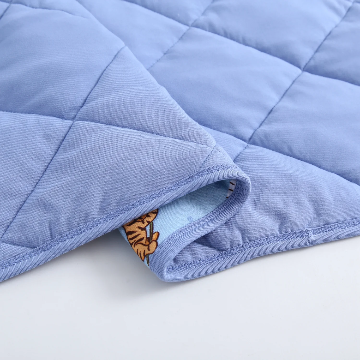 Couch Quilty - Fly Away - Luxe - Image 6