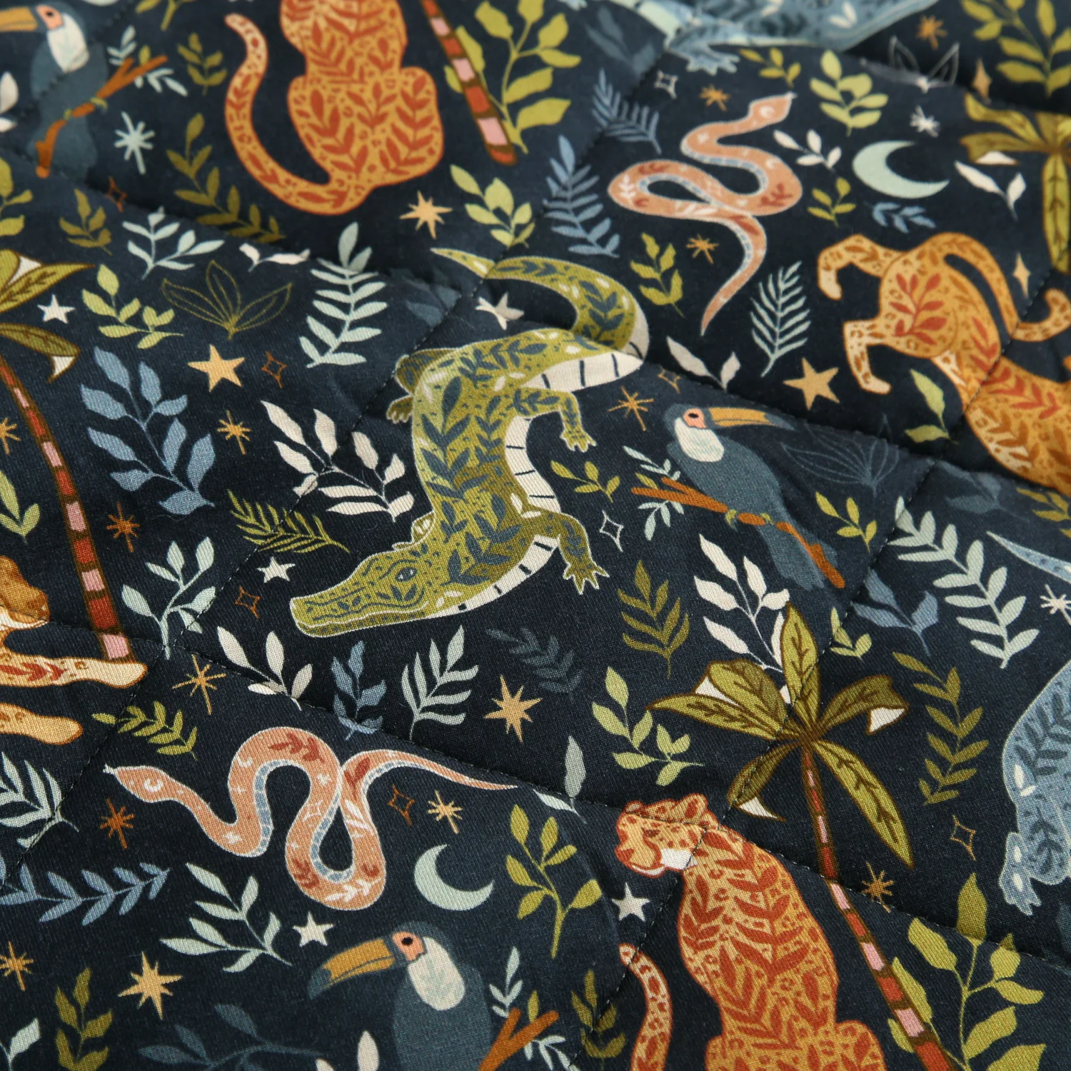 Couch Quilty - Night Jungle - Luxe Bamboo - Image 5