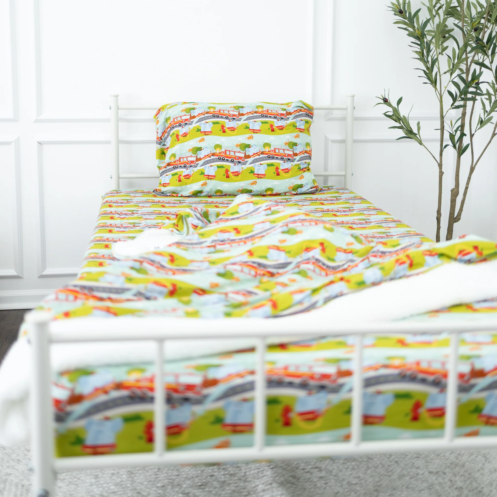 Fitted Twin Sheet & Pillow Case Set - Super Simple™ Here Comes the Firetruck - Tencel™ Modal - Image 6