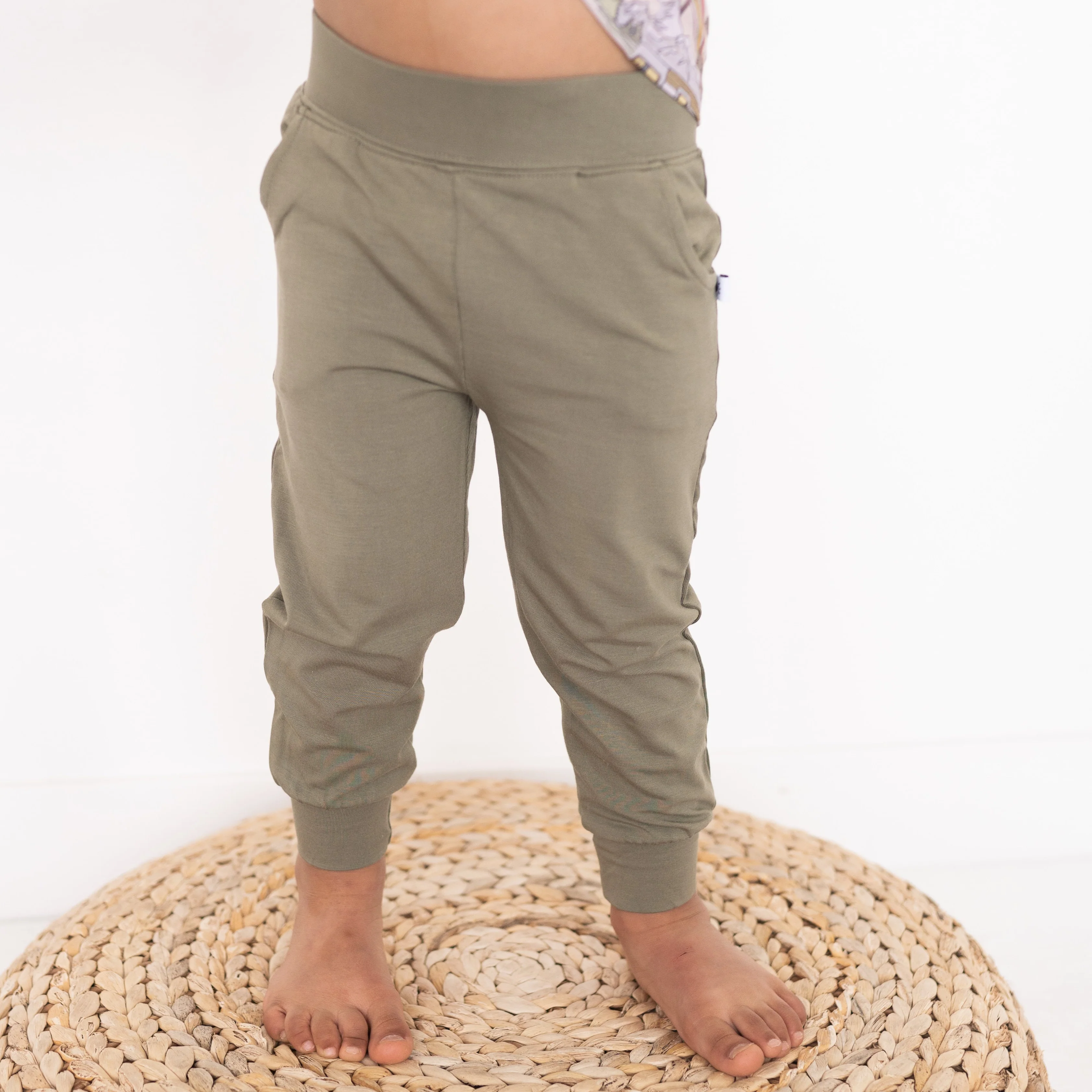 Ploom Jogger - Vintage Green - Luxe Bamboo - Image 3