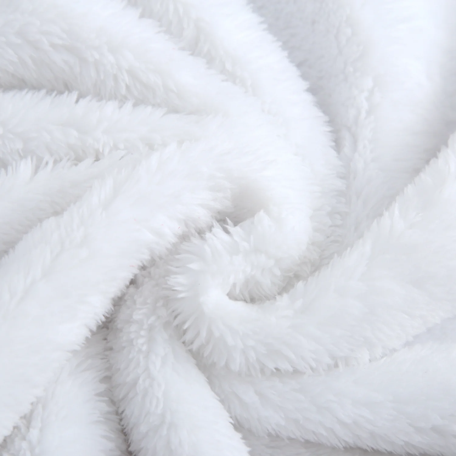 Snuggle Luxe Plushy Blanket - Teddy - Luxe - Image 6