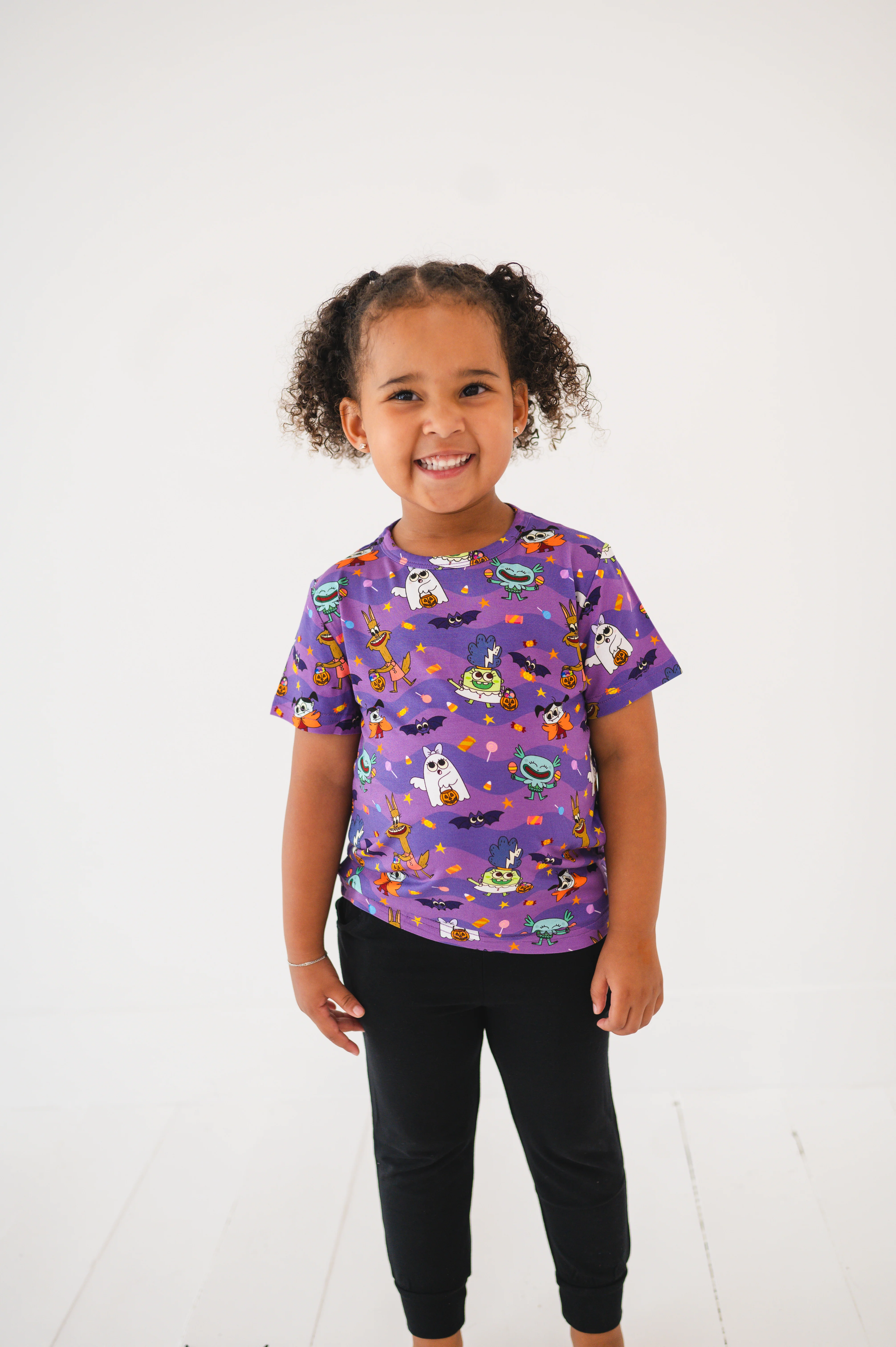 PREORDER - SHIPS SEPTEMBER- T-shirt & Jogger Set - Super Simple™ Monster Party - Tencel Modal