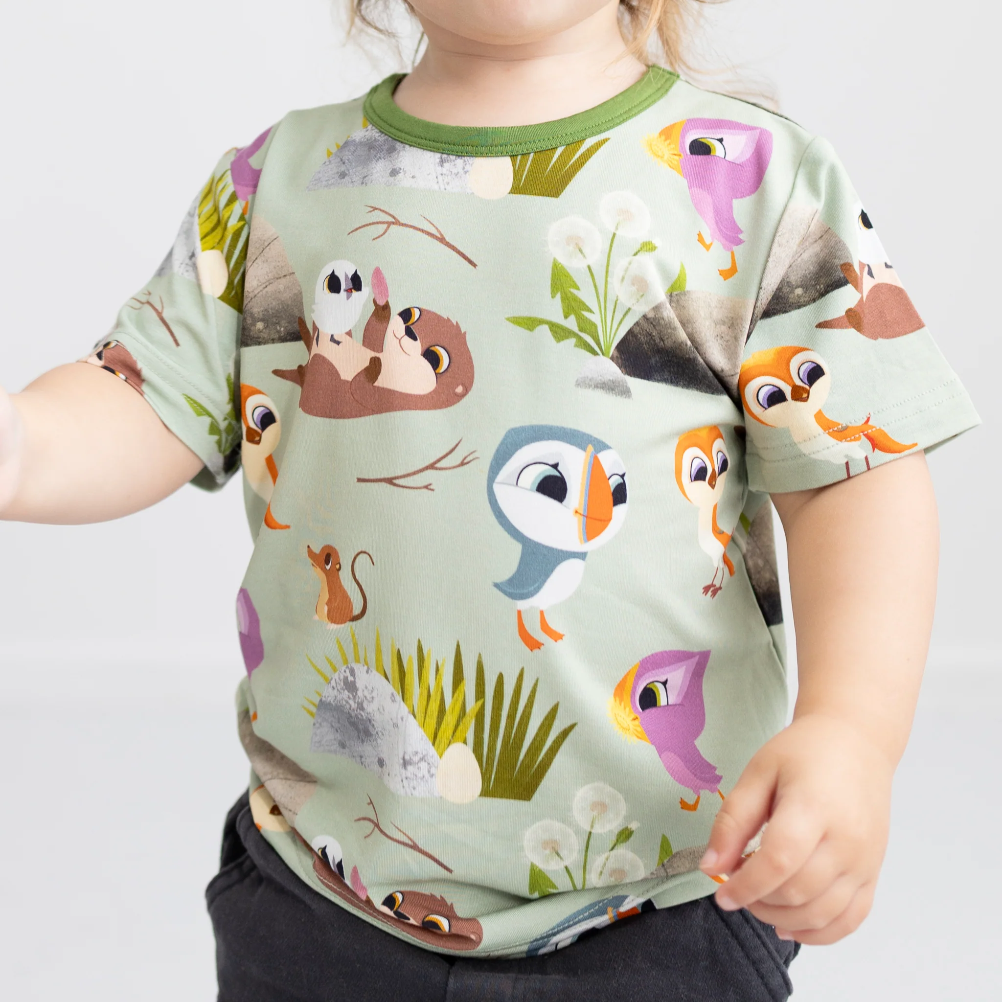 T-shirt - Puffin Rock™ -The Burrow - Tencel™ Modal - Image 4
